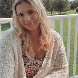 Meet your Posher, Allison